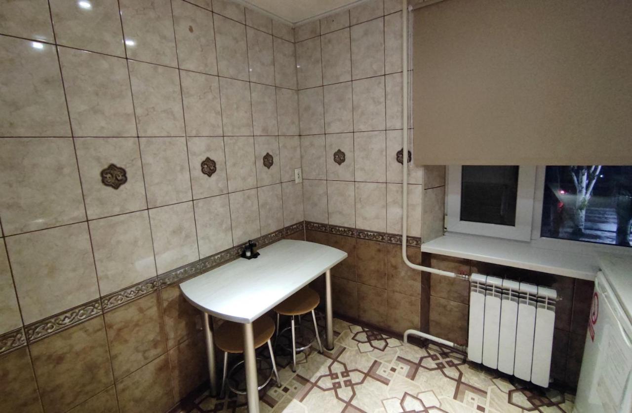 Апартаменты В Центре Металлургов 27 Kr Apartments Кривой Рог Экстерьер фото