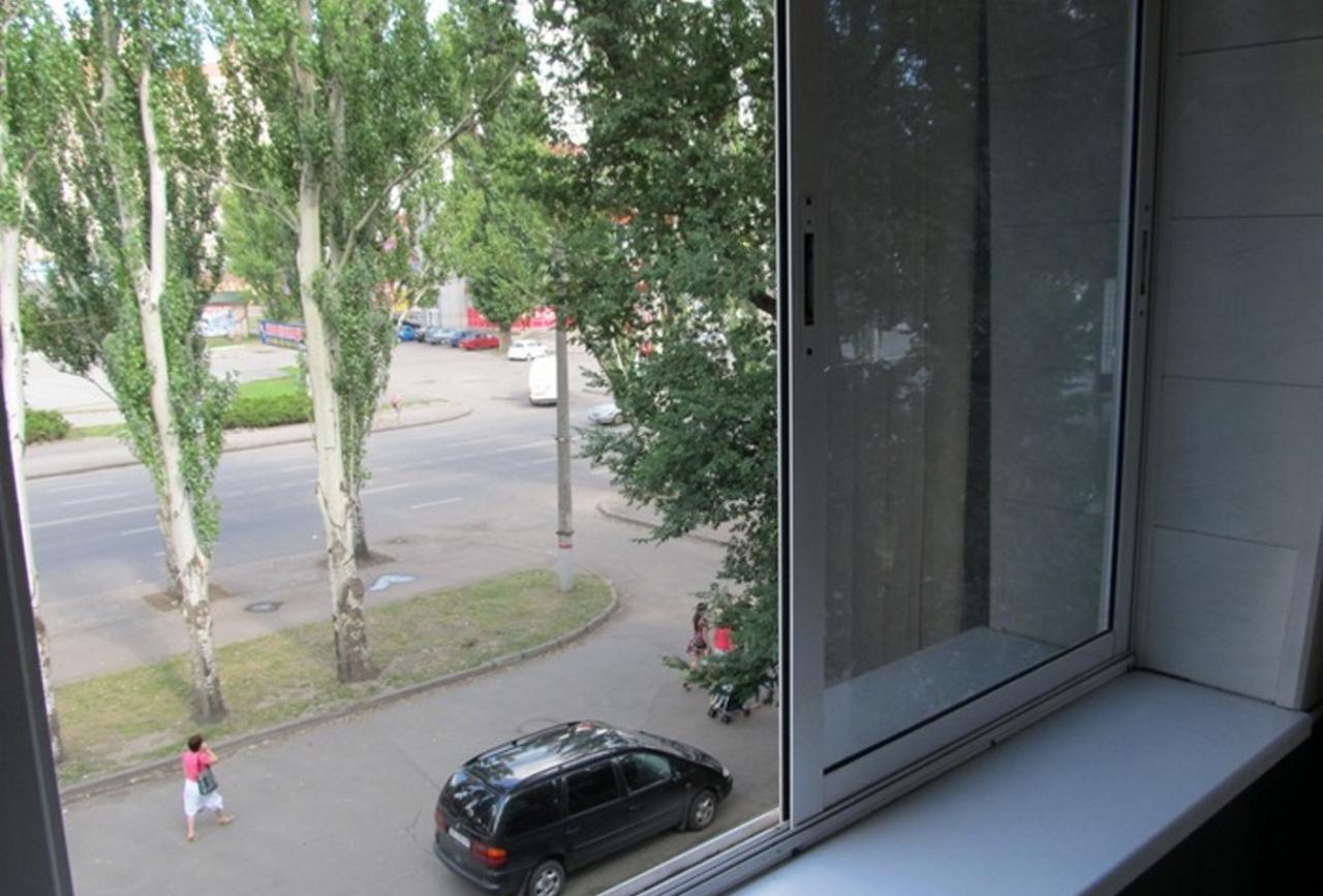Апартаменты В Центре Металлургов 27 Kr Apartments Кривой Рог Экстерьер фото